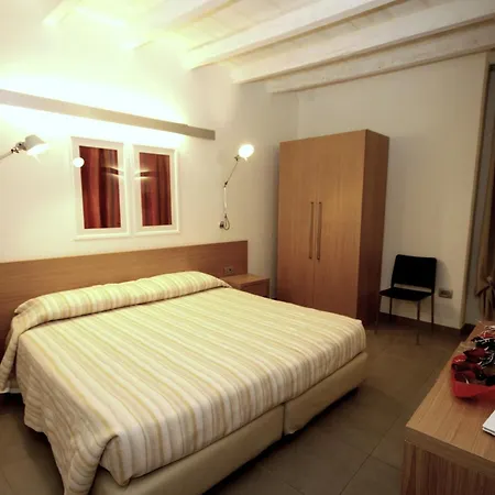 Отель San Rocco Hotel 3*