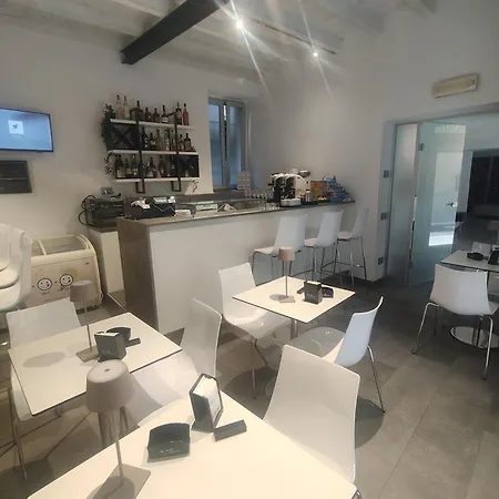 San Rocco Hotel Отель Сканцорошате
