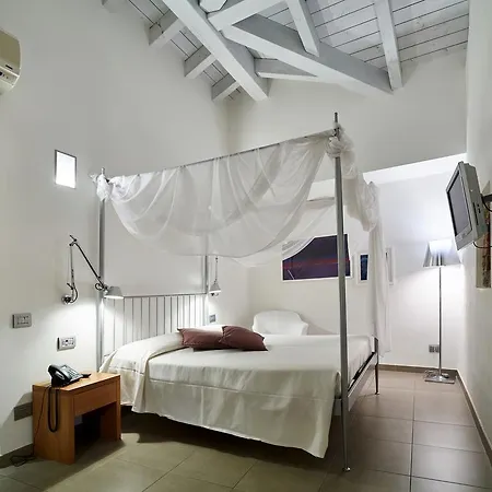 San Rocco Hotel Сканцорошате