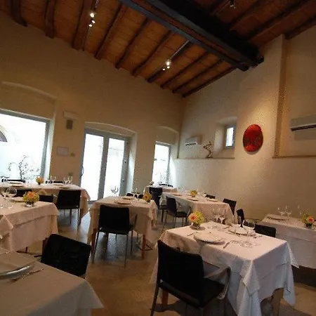 San Rocco Hotel 3* Сканцорошате